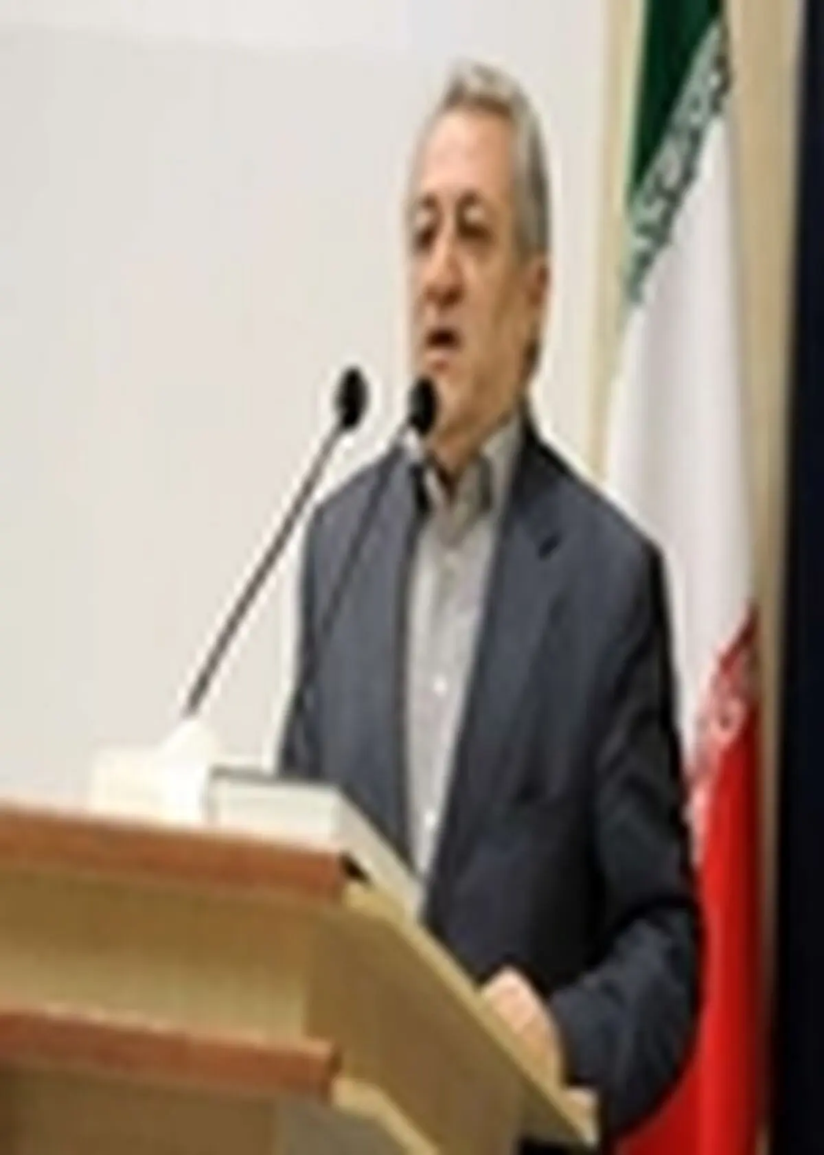 ورود درآمد ۷۰۰ میلیارد دلاری به خزانه در دولت نهم و دهم
