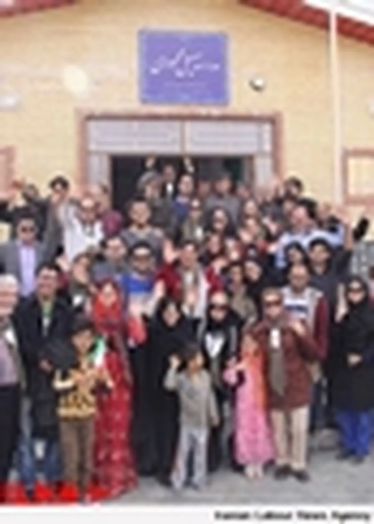 دبیرستان سهیل محمودی در کردستان آغاز به کار کرد