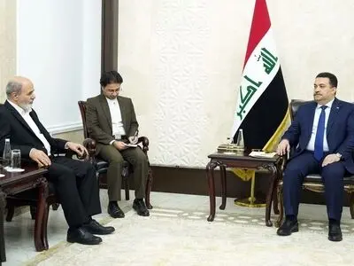 لدى مباحثاته في بغداد مع رئیس الوزراء العراقي.. امین عام المجلس الاعلى للامن القومی الایراني:طهران ملتزمة بأمن واستقرار العراق