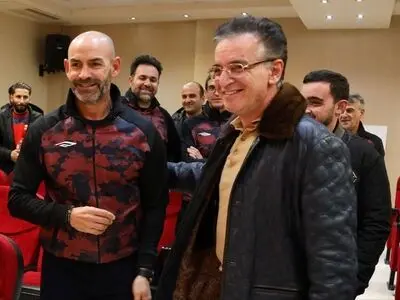 زنوزی: تمامی خواسته‌های «خمز» را فراهم می‌کنیم/ با وجود کیانی و اخباری  خیالم از تیم آسوده است