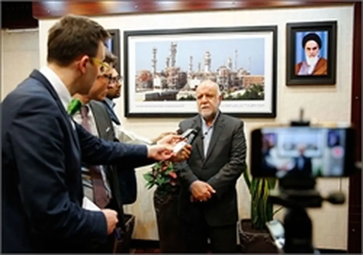 مذاکرات جدی با توتال ادامه دارد / سیگنال های مثبت تولیدکنندگان نفت برای تمدید فریز

