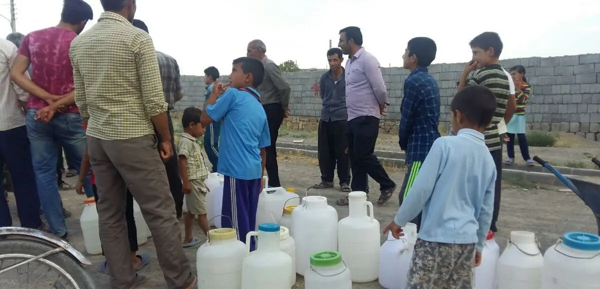 روزی۱۲ ساعت آب شرب روستای تلکنگاه گشت رودخان فومن  قطع است