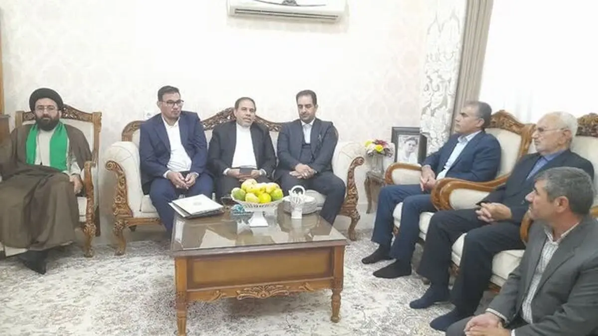 دیدار سخنگوی قوه قضائیه با خانواده شهید رضایی‌نژاد در ایلام