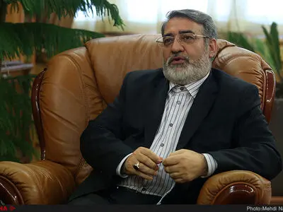 روحانی برای حضورم در وزارت کشور با من صحبت کرد/هرچند روز یک استاندار به احضارشده‌ها اضافه می‌شود/من و لاریجانی نان و نمک یکدیگر را خورده‌ایم/حق مینو خالقی این نبود/در چارچوب وظایفم، پیگیر حصر هستم