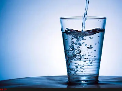 12 فایده آب داغ برای سلامت