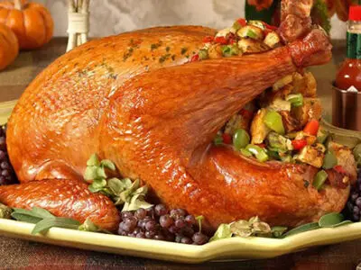 طرز تهیه مرغ شکم پر در قابلمه 