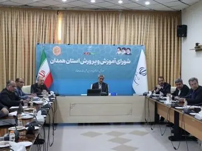 معلمان درطول سال تکریم شوند