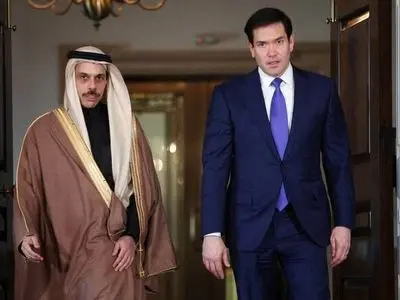 گفت‌وگوی تلفنی بن فرحان و روبیو