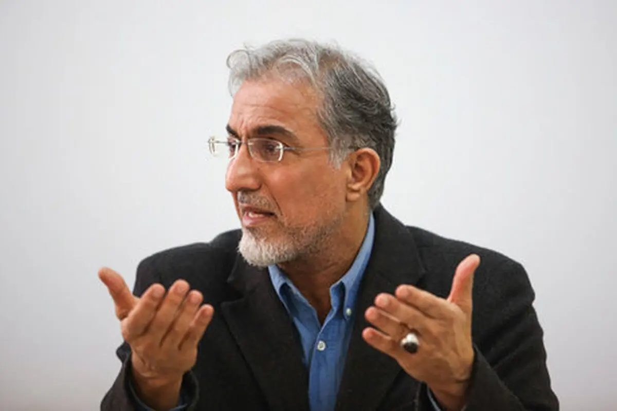 مافیا بازیگر اصلی بازار ارز/ افزایش قیمت‌ها باعث تشدید التهابات سیاسی می‌شود/ شاهد فروپاشی اقتصاد هستیم