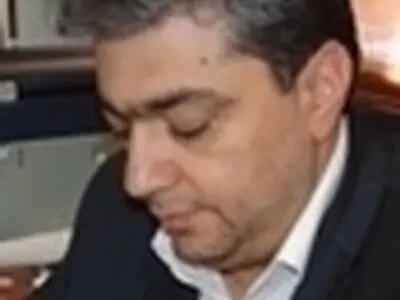 خودرو‌های سرگردان سنندج صاحب پارکینگ می‌شوند