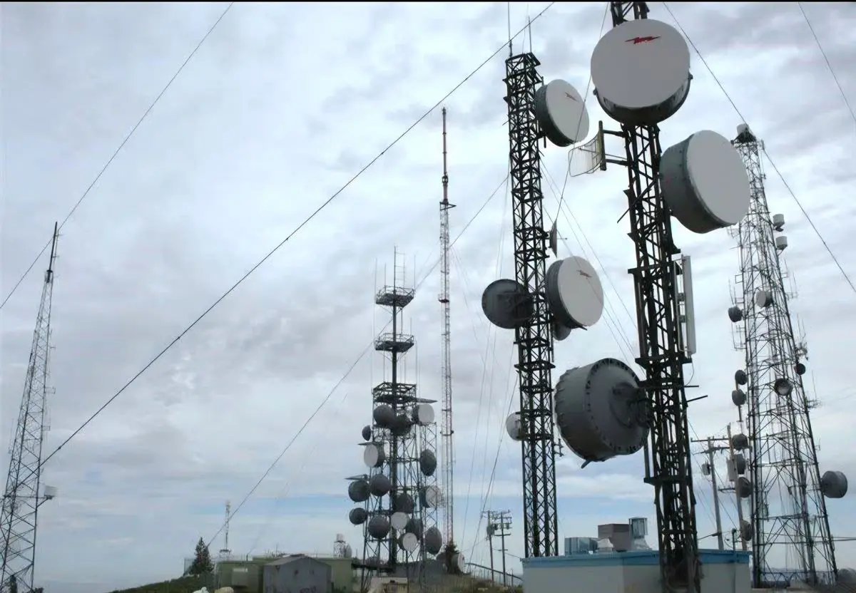 تلاش شبانه‌روزی برای رفع اختلال ارتباطی در غرب مازندران/ پایداری شبکه با دیزل‌ژنراتورها در نقاط حساس