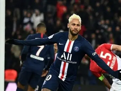 وید‌و نوستالوژی: ضربه آزاد شاهکار نیمار در لباس ‏پی‌اس‌جی