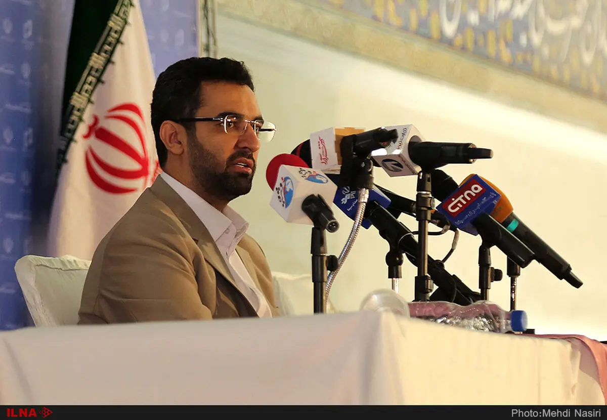 برای دسترسی بدون فیلتر خبرنگاران به اینترنت تلاش می‌کنیم/زائران اربعین از سیم‌کارت عراقی استفاده کنند