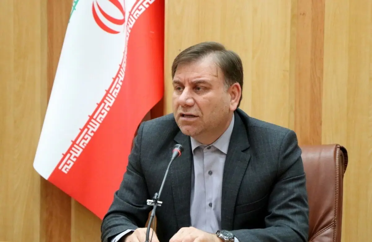 دستگاه های اجرایی نیروهای خود را تا یک سوم کاهش دهند / لزوم تقویت بیشتر تجهیزات برای احتمال افزایش مبتلایان به کرونا/ بانک های استان نانوایی ها را به دستگاه های کارتخوان مجهز کنند 