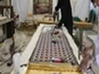 دو درب مشبک حرم امیر المومنین(ع) به نجف اشرف ارسال می‌شود