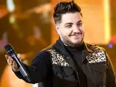 آرزوی عجیب آرون افشار: جایگاه تیلور سوئیفت را می‌خواهم! +فیلم