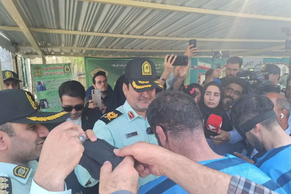کشف ۲۸۰ گوشی سرقتی به ارزش ۲۳۰ میلیارد ریال و انهدام چند باند حرفه ای در مشهد