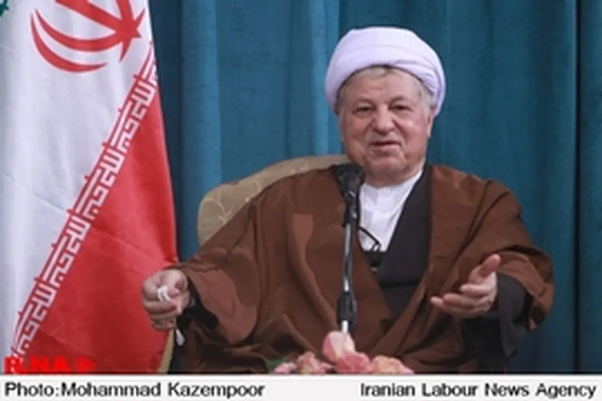 اگر هشت سال گذشته نبود امروز جزو کشورهای مقتدر بودیم