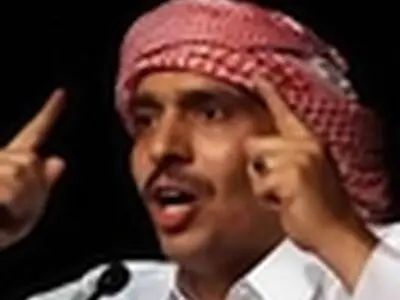 شاعر مخالف قطری به ۱۵ سال زندان محکوم شد