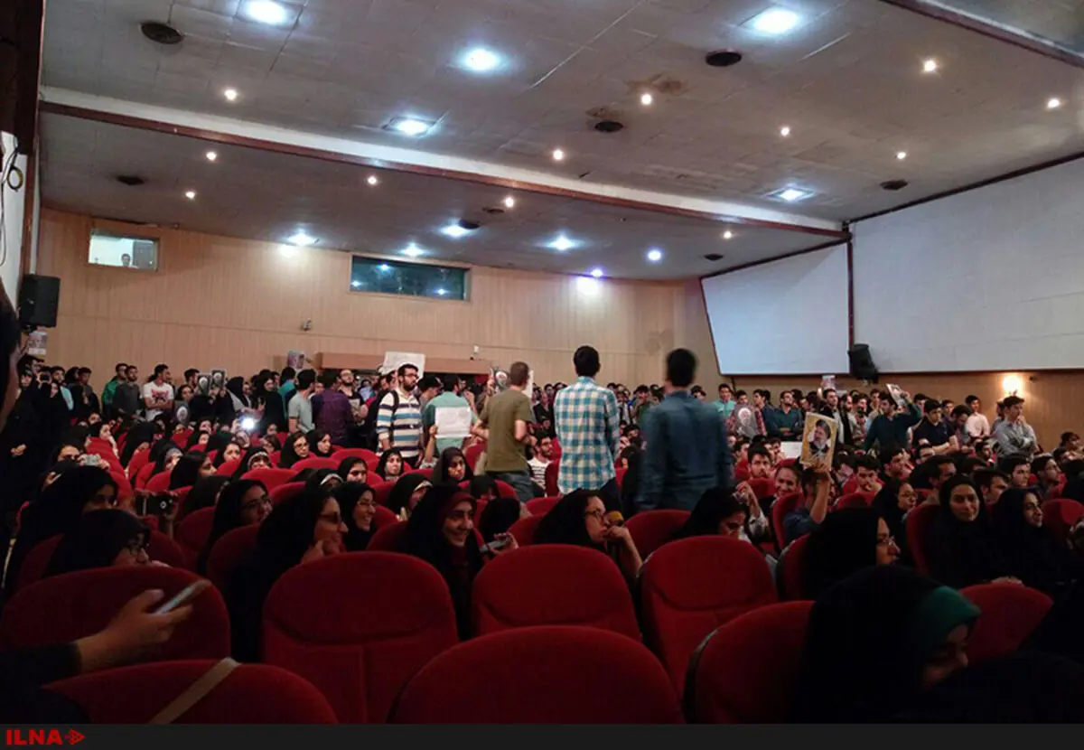 شعار «روحانی زنده‌باد، خاتمی پاینده باد» در سخنرانی نامزد اصولگرایان + فیلم 