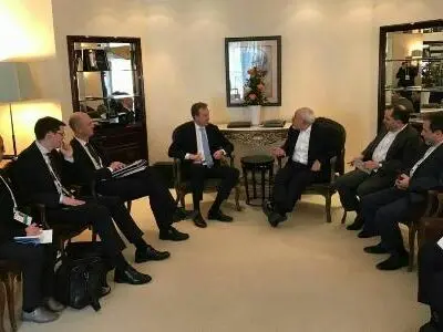 Zarif meets Norwegian counterpart, senior German MP in Munich