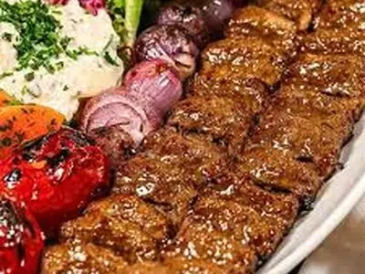 کباب کوبیده؛ غذای محبوب ایرانی‌ها و خارجی‌ها چند؟ + اینفوگرافیک