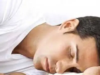 علت پرش بدن در خواب چیست؟ 
