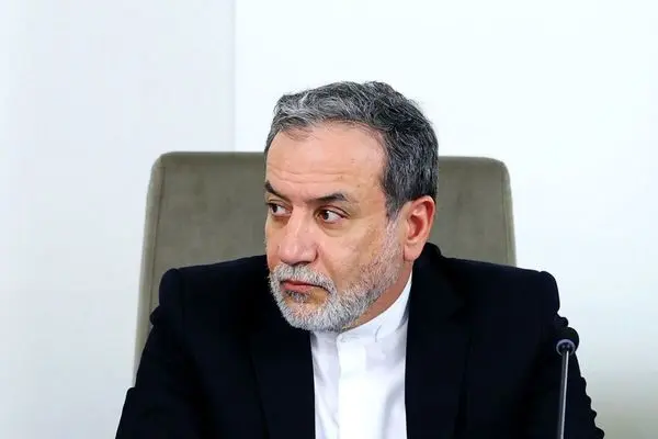 مردم ایران از حق غنی‌سازی عقب‌نشینی نخواهند کرد