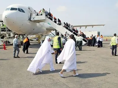 آغاز اعزام زائران عمره خراسانی از فرودگاه مشهد پس از ۹ سال وقفه