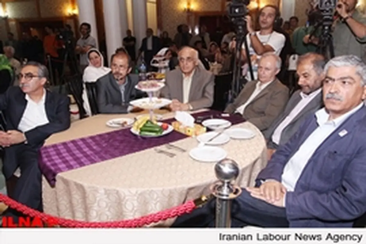 دهان بدگویان را ببندید