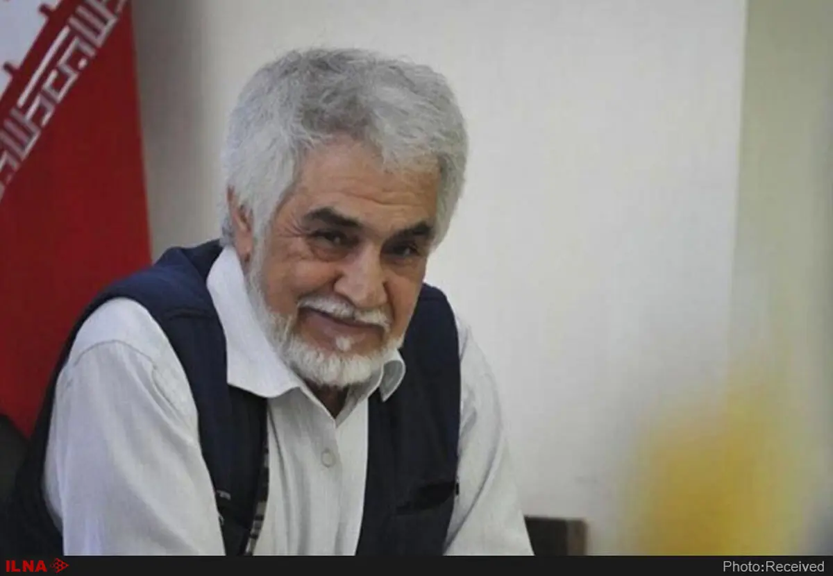 دولت همه ما را ورشکسته کرده/به هنرمند پول می‌دهند تا مزدوری کند/بودجه تئاتر خردمندانه خرج نمی‌شود