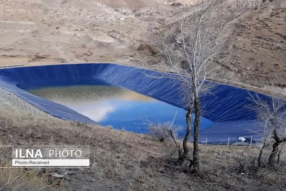 استخر ذخیره آب کشاورزی در روستای ورگیل الموت غربی احداث شد
