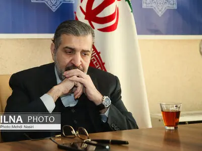 صادق خرازی از حضور در حزب ندای ایرانیان کناره‌گیری کرد 