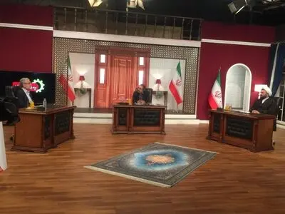 مسئولین نباید مردم را برای ورود به بازار سرمایه تشویق می کردند/ شفافیت واقعی در کشور وجود ندارد