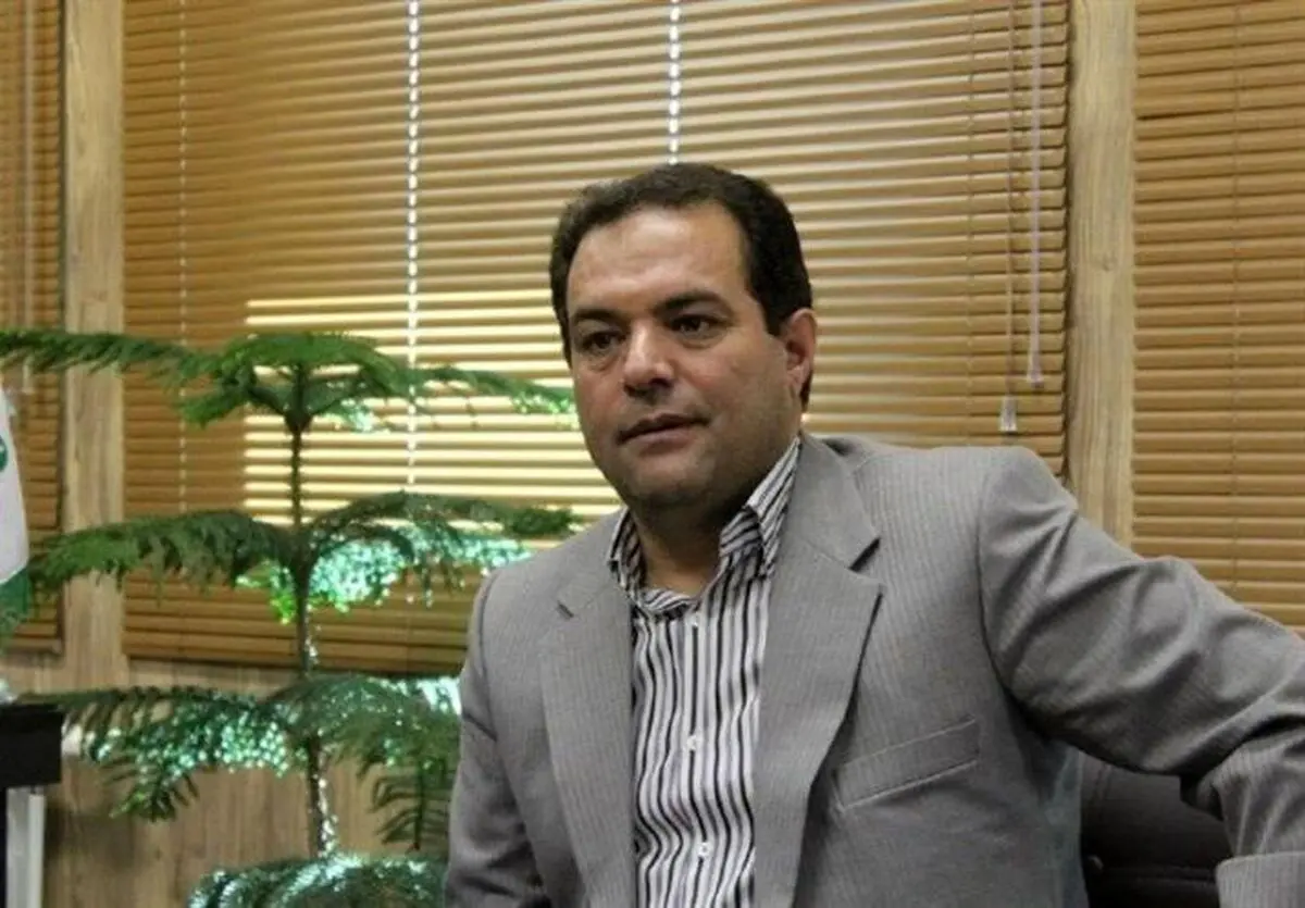 مدیران ما می‌ترسند، اطلاعات خود را ارائه کنند/ قانونی برای ملزم کردن دستگاه‌ها به ارائه آمارهای واقعی تدوین می‌کنیم/ ۵۰۰ هزار نفر فقط از محل یارانه‌ها زندگی می‌کنند