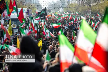 مراسم تشییع پیکر مطهر شهدای ناوشکن دنا / 1