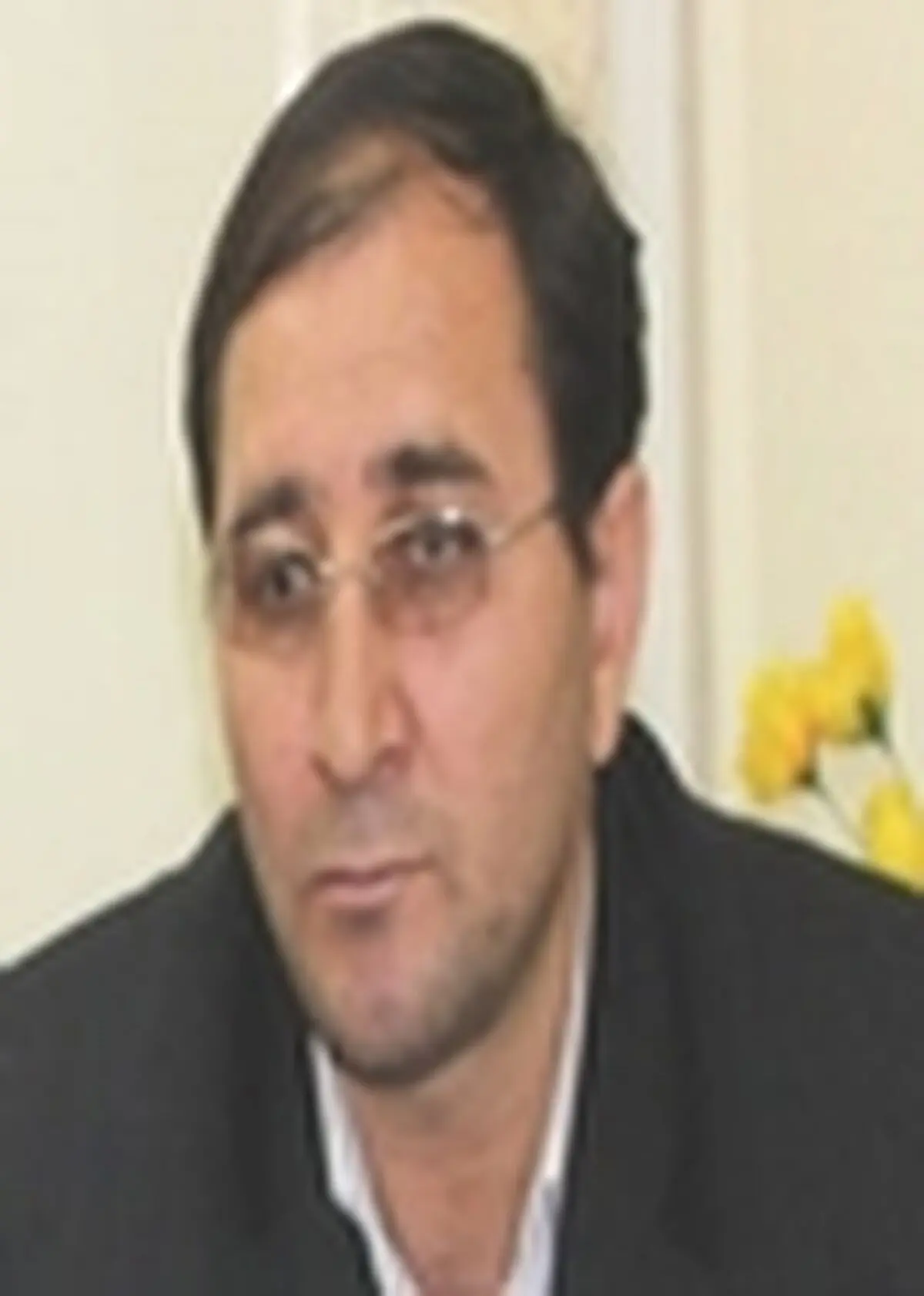سرانه مطالعه کتاب در ایلام باید افزایش یابد