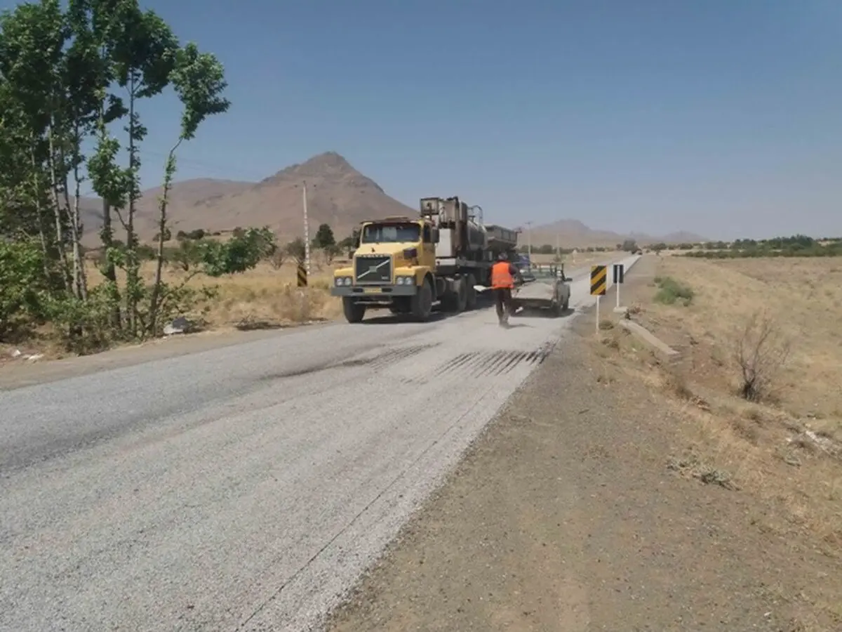 20 کیلومتر از راه های روستایی شهرستان لنجان آسفالت می شود