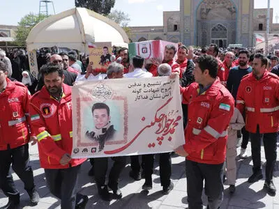 مراسم تشییع پیکر آتش نشان قزوینی برگزار شد
