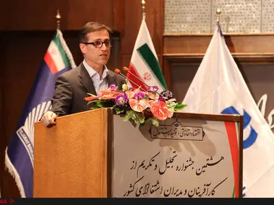 دولت در اقتصاد باید نقش تسهیل‌گری داشته باشد