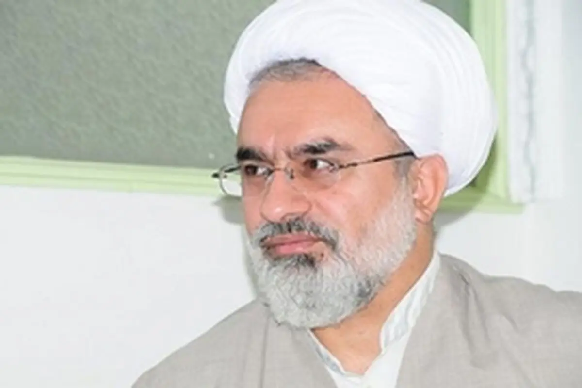 کم کاری در برگزاری جشن انقلاب یک خیانت است