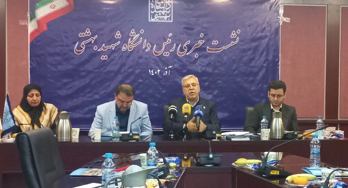 پس از التهابات سال قبل هیچ دانشجویی نداشتیم که به خاطر مسائل سیاسی از درس عقب بماند/ تحصیل ۴۰۰ دانشجوی پزشکی غیرایرانی