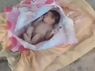 ویدیوئی دلخراش از لحظه پیدا شدن نوزاد بوشهری در سطل زباله