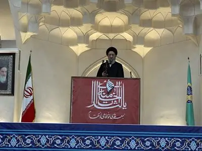 جمهوری اسلامی ایران در برابر زیاده‌خواهی دشمنان با قاطعیت ایستاده است
