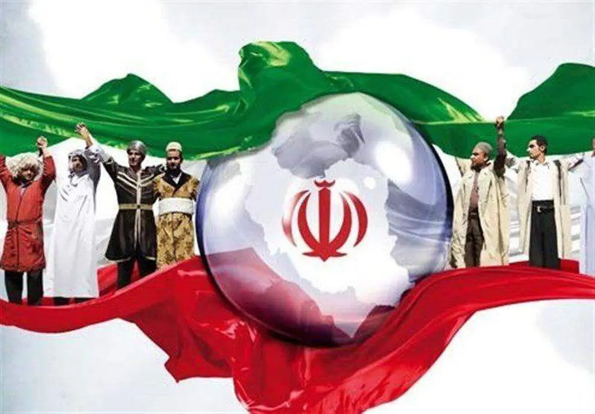 تقویت هویت‌ ملی در اولویت باشد