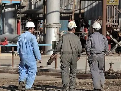 تقیه و مماشات مسئولان عامل تداوم مشکلات قشر کارگر است/ متولیان کارگران در مقابل نحوه تعیین دستمزد کارگران سکوت کرده‌اند