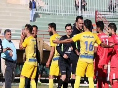 تخلف یک بازیکن در جعل مدارک /نتیجه 7 دیدار نفت امیدیه 3 بر صفر شد