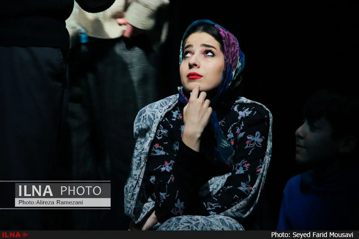 گزارش تصویری نمایش تکه‌های دلتنگی