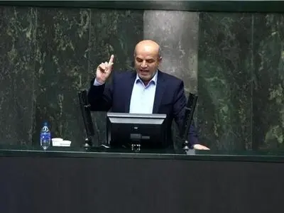 کسی که به اختلافات دامن بزند، انقلابی نیست
