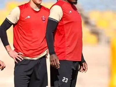 بازیکن پرسپولیس به شمس‌آذر پیوست